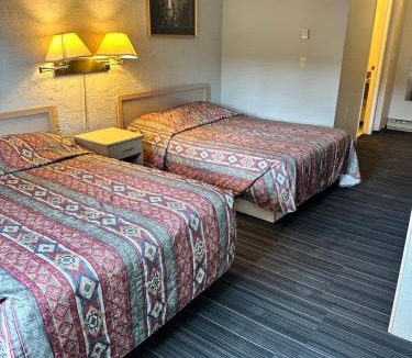 Enderby Hotel | Fortunes Landing Motor Inn