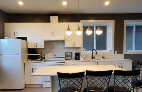 Chilliwack House | Garden House Near Fishing/Heritage Park/Coliseum/Hwy1/Golffing