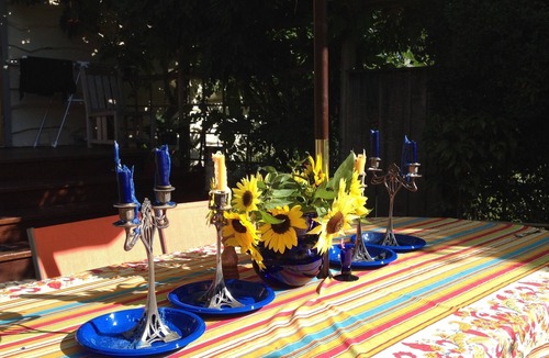 Cobble Hill House | Gardeners, Bikers, Walking ,Wine Tasting Paradise in East Cobble Hill
