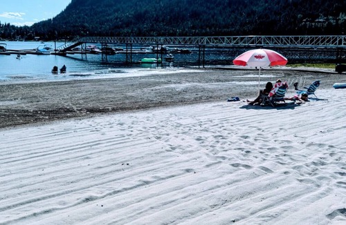 Sicamous House | Gated, Family Oriented, Private Lake Access Condo with Lake View