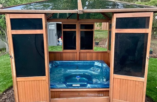 Sylvan Lake House | Gather Inn Family Retreat Hot Tub