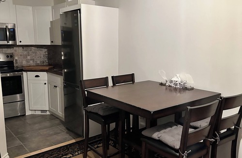 Clearwater Apartment | Gill Creek Suite