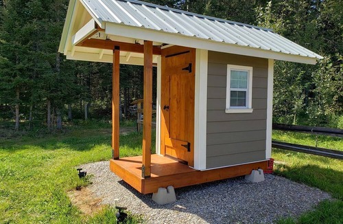 Sundre RV Rental | Gorgeous Glamping Tent in Alberta, Canada, Perfect for a Weekend Getaway