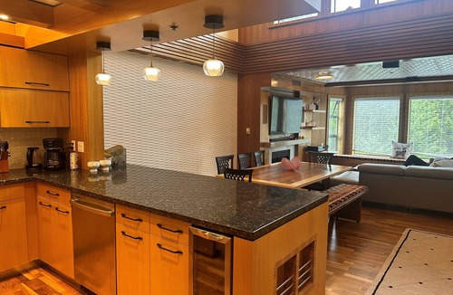 Blueberry Hill Condo | Greyhawk on Blueberry Hill — 2 bdrm 2 bath with private balcony
