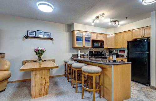 Upper Village Condo | Greystone Lodge 229 Ski-in/Out by Acer Vacations