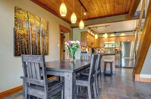 Upper Village Condo | Greystone Lodge 317 Ski-in/Out by Acer Vacations