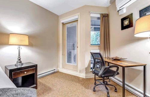 Upper Village Condo | Greystone Lodge 408 Ski-in/Out by Acer Vacations