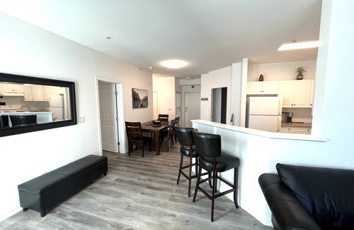 North End Condo | Ground Floor Walk out Downtown Kelowna by the Lake!