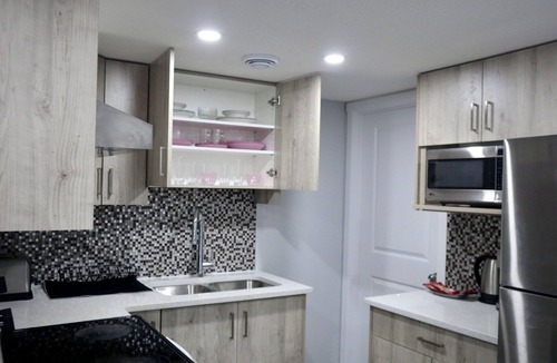Sage Hill House | Guest Suite In NW Calgary Near YYC Airport