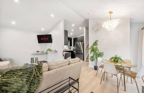 Calgary House | Harvest Hill Haven | Cozy Escape w/2-Car Garage