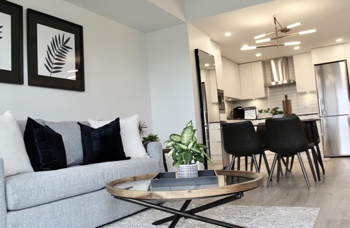 Downtown Kelowna Apartment | High Rise: One-Bedroom Downtown Condo