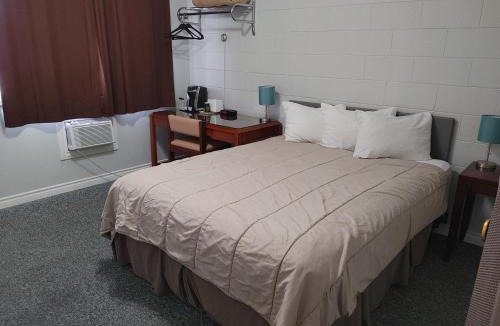 Cranbrook Hotel | Kootenay Country Inn