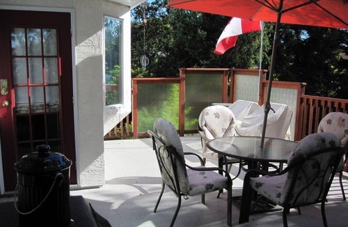 Cordova Bay House | Lovely 5 Bedroom Executive Home in Broadmead
