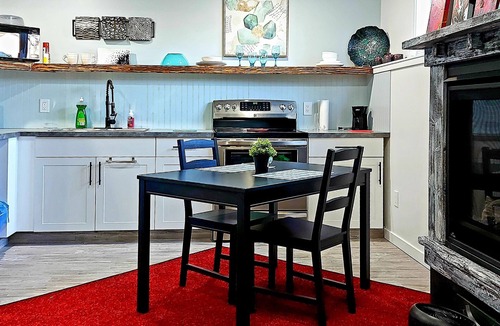 Grande Prairie Apartment | Luxurious Studio Haven - Newly Renovated for Your Comfort! 🌟