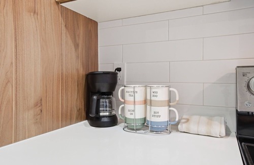 Downtown Edmonton Apartment | Luxury 1Bed1Bath + Stunning view Downtown Edmonton 5min to Rogers + free parking