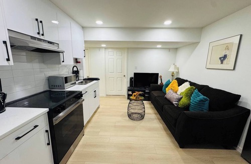 Citadel House | Luxury Loft 2 Bdrm Near Major City Attractions