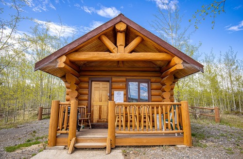 Clinton House | Meadow Lake Guest Ranch - Hunters Cabin