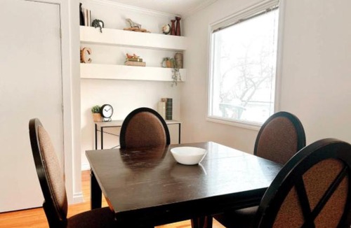 Northwest Calgary House | Modern 3BR Near Airport & DT