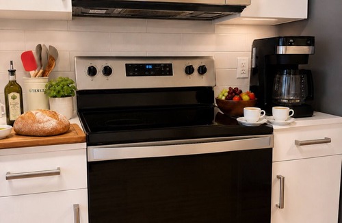 Crawford Apartment | Modern Lower Mission Retreat | Luxury Comfort Near Beaches & Wineries