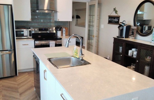 Union Bay House | Monkey Tree Cottage, Union Bay, Ocean View, Pet Friendly