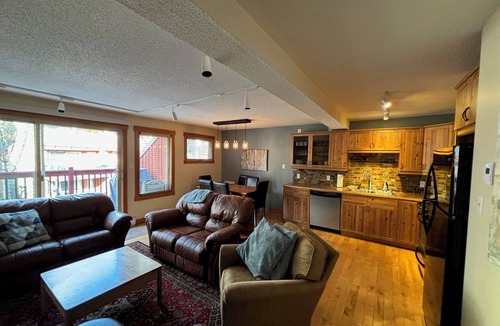 Panorama Condo | Mountain retreat: spacious & updated. 3 Bdrm Condo at Panorama Mountain Village