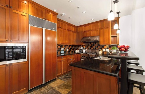 Nordic Estates Condo | Mountain retreat w/AC, bike storage & hot tub