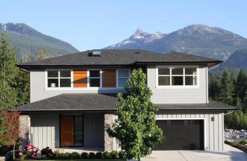 Squamish House | Mountain Serenity Meets Luxury