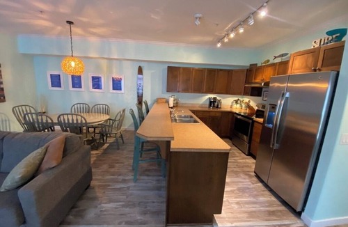 Sicamous Condo | Narrows Condo - Unit A201