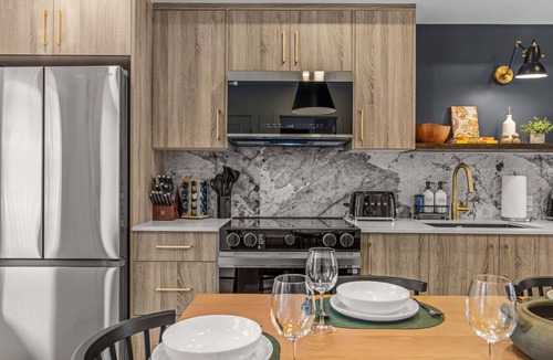 Canmore Condo | NEW 2BD/2BA, Hot Tub, 2-Min Walk to Main St.