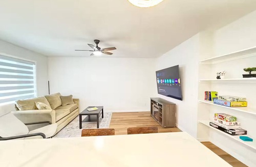 Cochrane House | New Home/Quick HWY Access | Quiet Community