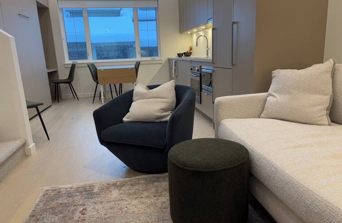 Rossland Condo | *NEW* The Mountain LOFT @ Red Mountain Resort -Ski In Ski Out