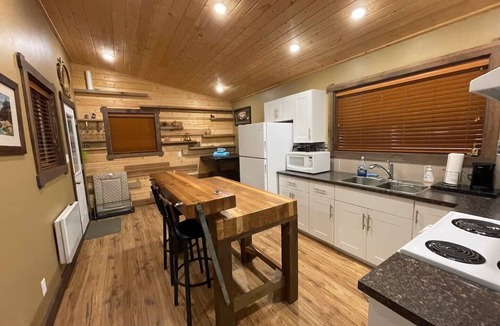 Regional District of Kitimat-Stikine Cabin | Newly Built 1BDR Cabin - 17A