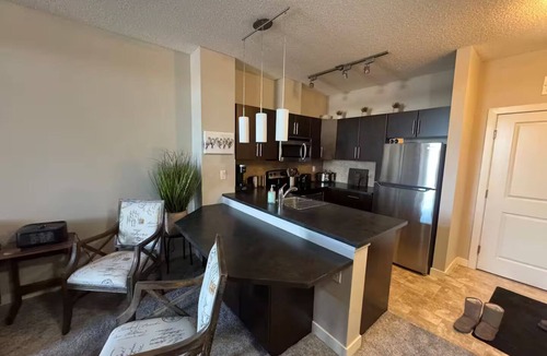 Southeast Calgary Condo | Nicely furnished one bedroom Condo Suite