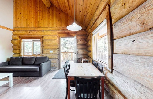 Lac Le Jeune House | Okanagan - Lac Le Jeune at Cabin 5