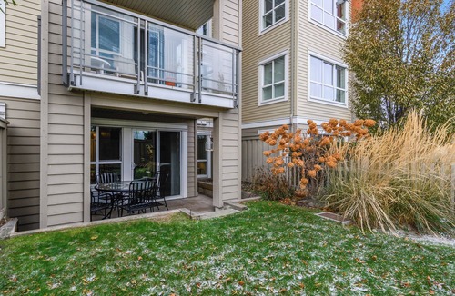 North End Condo | Okanagan Lake Escape at Waterscapes Resort - pool, hot tub, gym, 5 mins to lake.