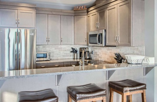 Big White Ski Resort Condo | Okanagan - Stonegate Resort Unit B302