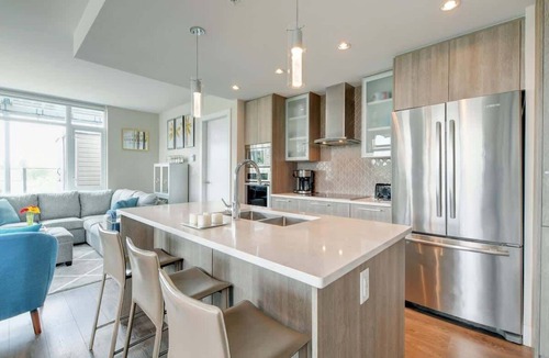 Harris Green Condo | One-of-a-kind Condo w/Private Terrace & Hot Tub
