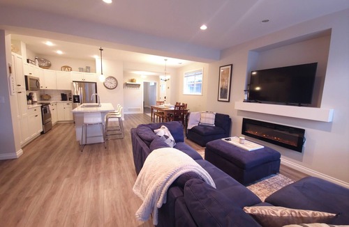 Osoyoos Cottage | Osoyoos Cottage - Snowbirds Welcome => Furnished, Pet-Friendly, Near Amenities