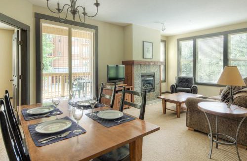 Panorama Apartment | Panorama Mountain Resort - Premium Condos and Townhomes