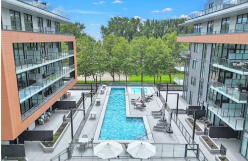 South Pandosy Apartment | Penthouse for families - resort amenities
