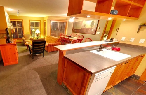 Blackcomb Condo | Perfect Whistler Getaway - 2 bedroom