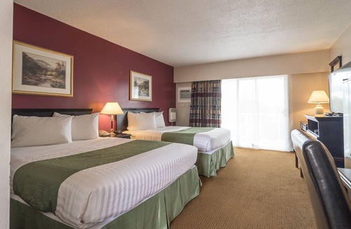 Comox Hotel | Port Augusta Inn and Suites