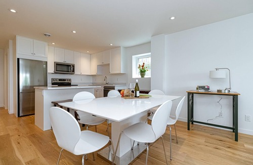 Gonzales House | Premier Oceanfront Luxury in Oak Bay South