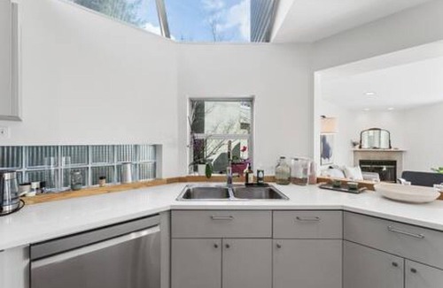 Upper Lonsdale House | Quiet & Spacious Family Home | North Vancouver