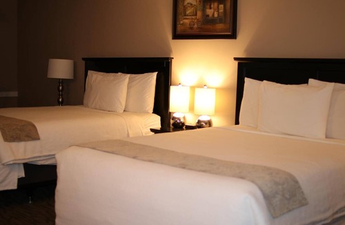 Fort Macleod Hotel | Red Coat Inn