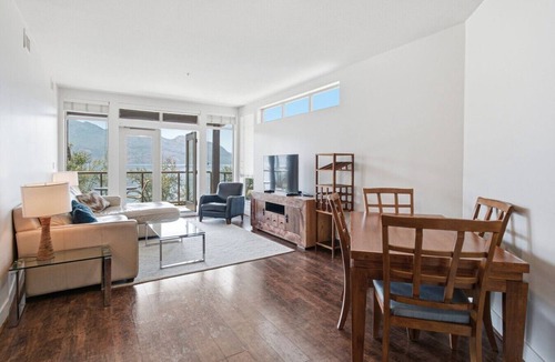 Westbank Condo | Resort Living at The Cove in West Kelowna