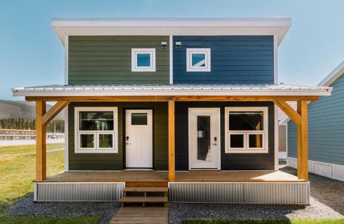 Nordegg House | Roamer's Nook