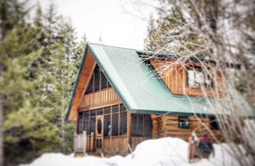 Mara Cottage | Romantic Shuswap Cabin Sauna & Larch Hills Trails
