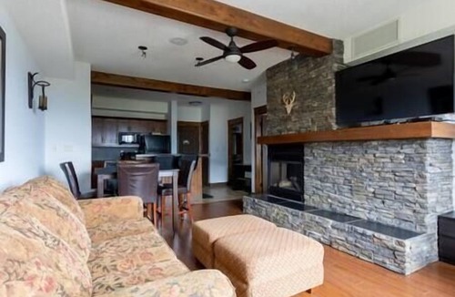 Radium Hot Springs Condo | Sable Ridge View Suite - Fireplace - Pool - A/C.