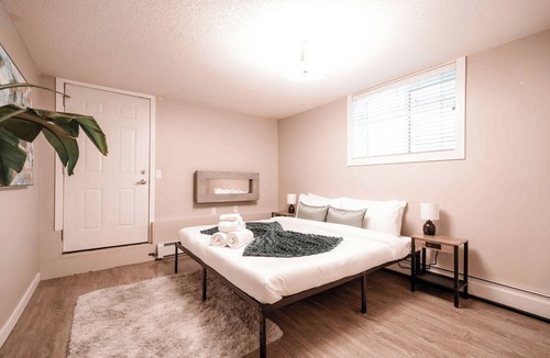 Bridgeland Apartment | Sage on the Bow - Central Condo Family Pets